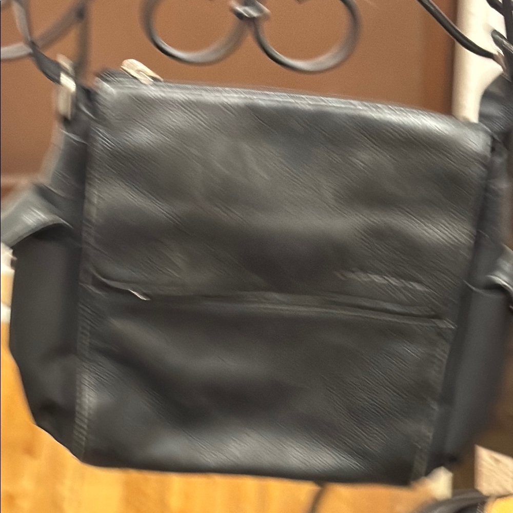 Fossil Black Leather Messenger Bag